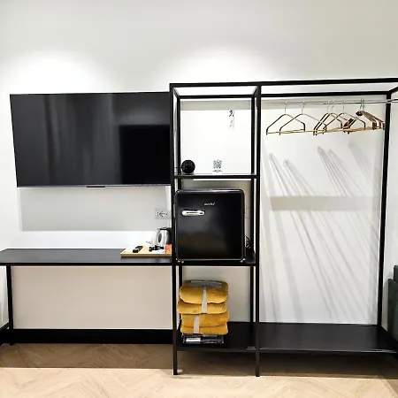 Orefici Place 4*